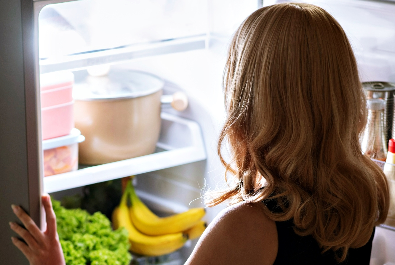 Temperatura certa, lugar certo: nutricionista dá dicas para guardar os alimentos sem riscos à saúde