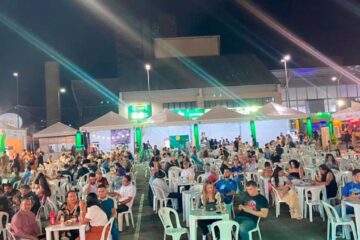 Sabores da região: opções irresistíveis na praça de alimentação da Fecoimp 2025